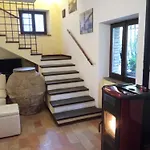 All'ombra Di San Damiano Pensjonat 4*