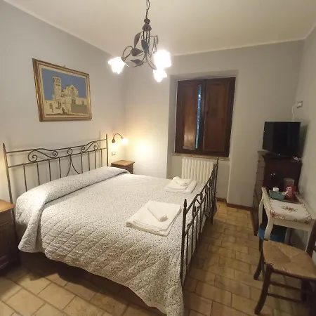 Affittacamere All'ombra Di San Damiano
