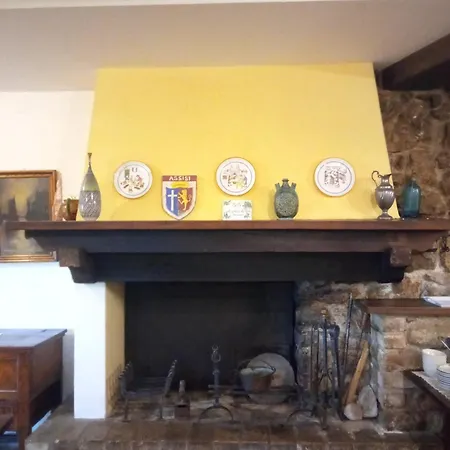 Gasthuis All'ombra Di San Damiano 3*