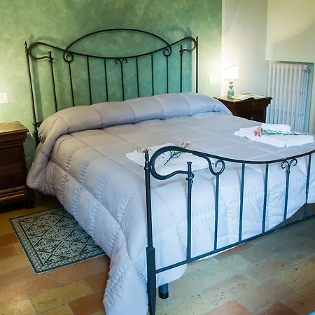 All'ombra Di San Damiano 3*