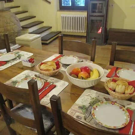 All'ombra Di San Damiano 4*