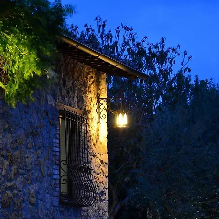 Penzion All'ombra Di San Damiano 3*
