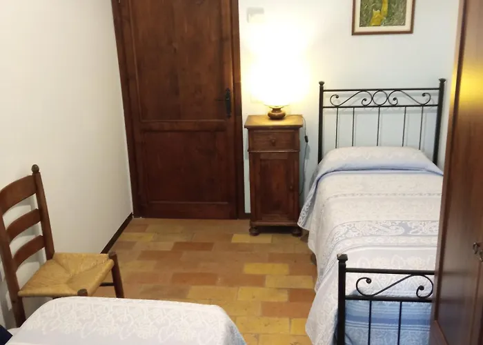 All'ombra Di San Damiano 3*